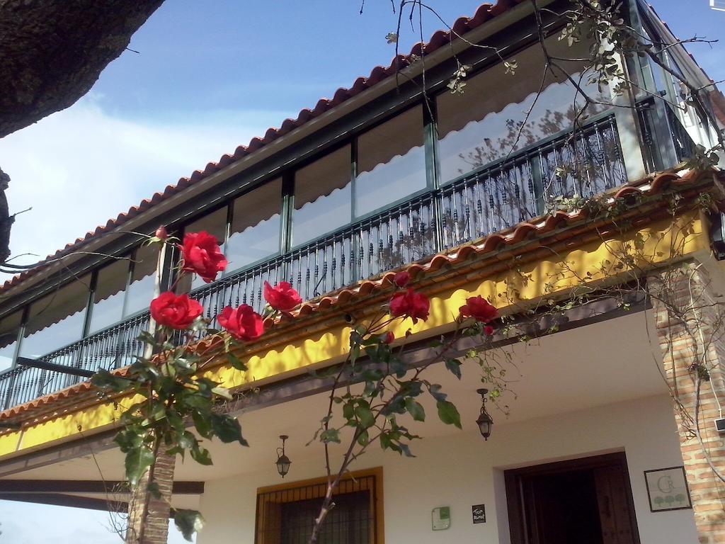 Casa Rural La Sierra De Monfraguee Малпартида де Пласенсия Екстериор снимка